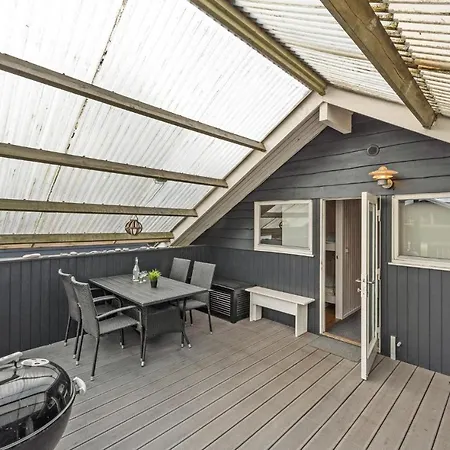 Feriehus Awesome In W/ Sauna, Wifi And 3 Bedrooms